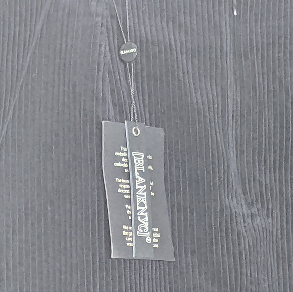 NEW Blank NYC Corduroy Chrome accent skirt AMAZING Sz 12 black - Picture 6 of 7